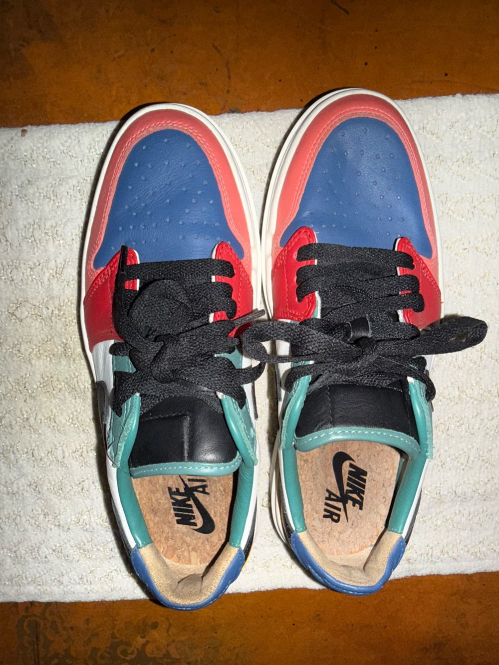 Nike Kids Multi-Color Low-Top Sneakers - Red/Blue/Teal